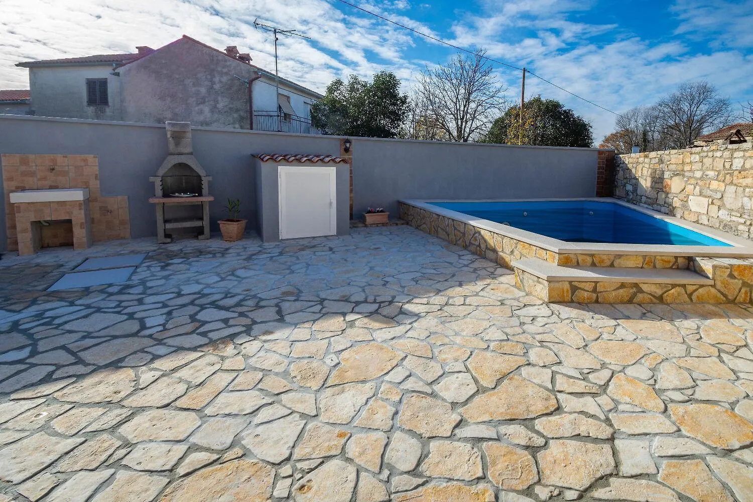 Dom wakacyjny Villa Edo - With Pool Svetvinčenat